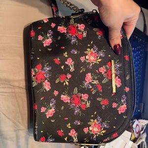 Steve Madden cross body